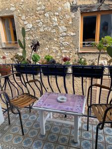Atypical village house in Vence