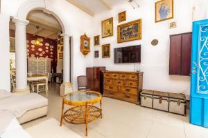 Ritas Lodge, seafront house