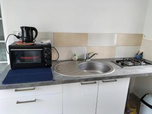 Sejours a la campagne Studio garrigue saint didier : photos des chambres