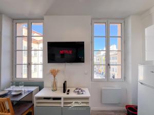 Studio vue sur les Halles de Toulon 2 Couchages