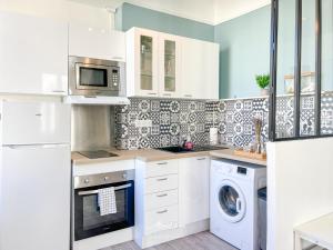 Appartements Studio vue sur les Halles de Toulon 2 Couchages : photos des chambres