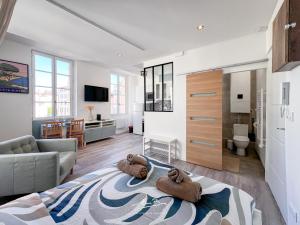 Studio vue sur les Halles de Toulon 2 Couchages