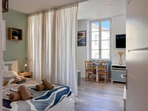 Studio vue sur les Halles de Toulon 2 Couchages