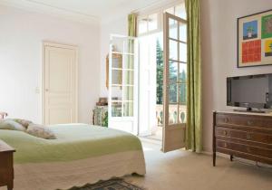 Maisons de vacances Historic Manor House In Clermont L-herault : photos des chambres