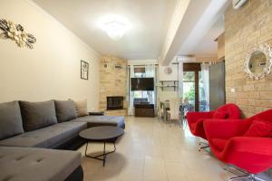 Saba Villa by RentalsPro - Hanioti Halkidiki