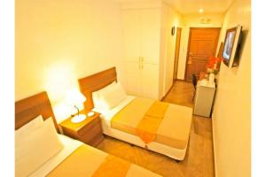 Belvilla Airport Stays Near Makati Manila Formerly Avitel Hotel