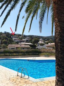 Belle maison Lila Jade avec superbe vue à 180 degrés piscine partagée