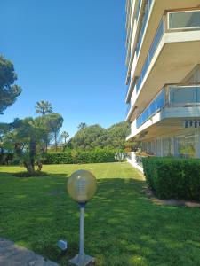Cannes Studio Vue mer Panoramique Château de la Mer