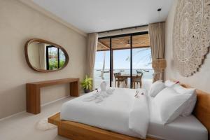 Rachel Villas - Luxurious Beachfront retreat