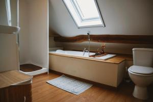 "Sans-soucis" ancienne ferme pleine de vie