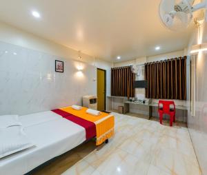 Prakash Regency, Satara