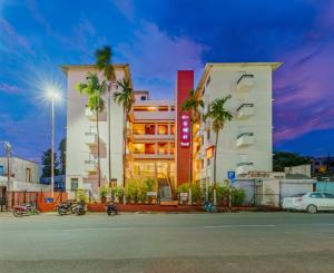 Prakash Regency, Satara