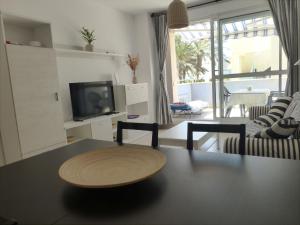 2 bedroom apartment in the Oasis complex