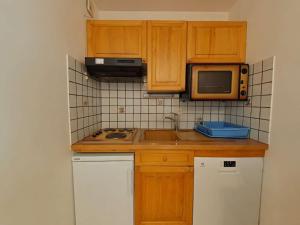 Appartements Appart. 2 pieces, 6 couchages, terrasse, garage, Le Grand-Bornand - FR-1-241-27 : photos des chambres