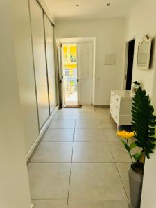 Blife Montya private rooms