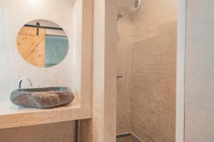 Hotels Hotel Edenia - Spa Estime&Sens : photos des chambres