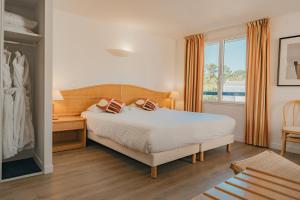 Hotels Hotel Edenia - Spa Estime&Sens : photos des chambres