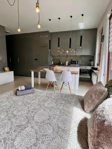 Close to Chopin airport, Moduo Cybernetyki, free parking by Cosmo Spirit