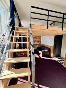 Victorian Loft Living Hotel 22