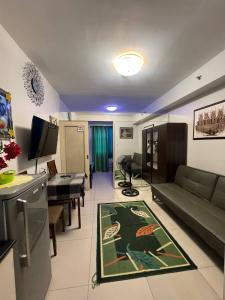 Jhonas Staycation at Sea Residences