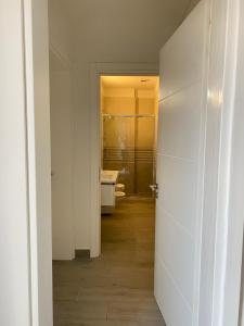 Camera deluxe moderna