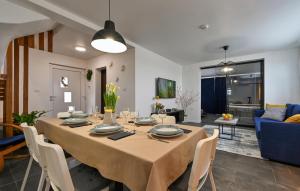 Stunning Home In Turcin With Sauna 