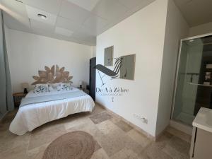 Appartements Magaly - Situe a deux pas de la plage : photos des chambres