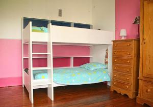 Maisons de vacances Maison tout confort proche Disneyland avec Jardin, BBQ & parking prive : photos des chambres