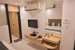 Nirvana Bliss Prayagraj