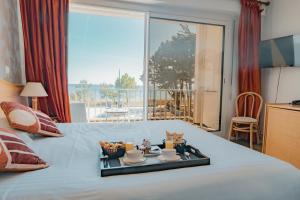 Hotels Hotel Edenia - Spa Estime&Sens : photos des chambres