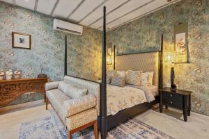 Luxurious Arakana Villa with Pool