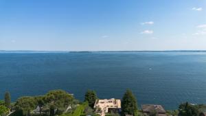 Holiday Garda Villa Dolcelago Lake Front