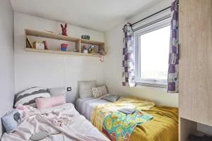 Campings Camping 3 etoiles - Piscine - eecbb0 : photos des chambres