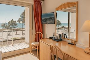 Hotels Hotel Edenia - Spa Estime&Sens : photos des chambres