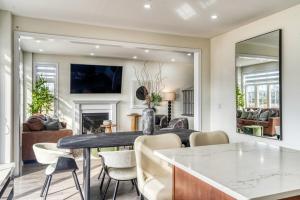 Youngs Cove Chalet in Prince Edward County