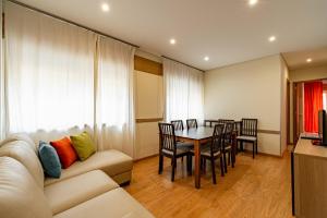 OPorto Main Street St Catarina 1