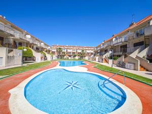 LITORAL COSTA DORADA - TRES CARABELAS Only families