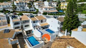 #248 Villa Loureira 54 by Home Holidays