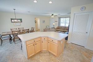 769 Z3a VILLAGE OF LYNNHAVEN