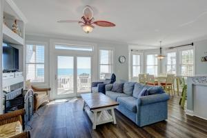 1322 New River Inlet Road- Oceanfront, 240 EV outlet, Elevator, Sleeps 18, Hot tub