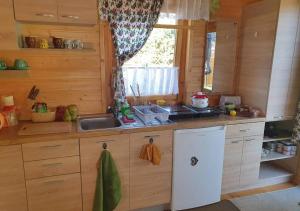 Domek u Niny nad jeziorem Niesłysz