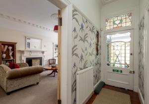 The Lauderdale Street Residence