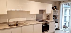 Gym Free Parking 25 Mins to Central London