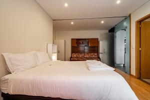 OPorto Main Street St Catarina 2 Studio Apartment