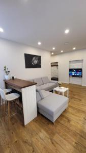 Peace Bear Residence, self check-in