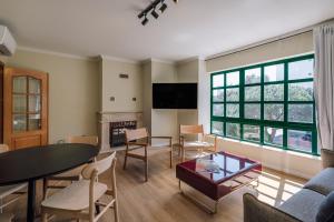 Atlantic Apartment by Olala Homes