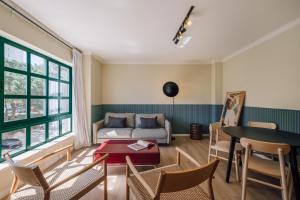 Atlantic Apartment by Olala Homes