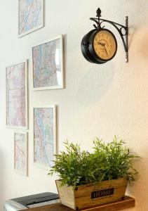 Helle Wohnung in TOP-Lage, Hasselbachplatz - Altstadt, W-LAN, 4 Schlafplätze