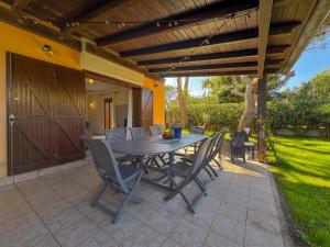 Villa Erica - near La Pelosa Beach by Host Hero
