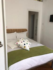 Two-Bedroom Deluxe Apartment